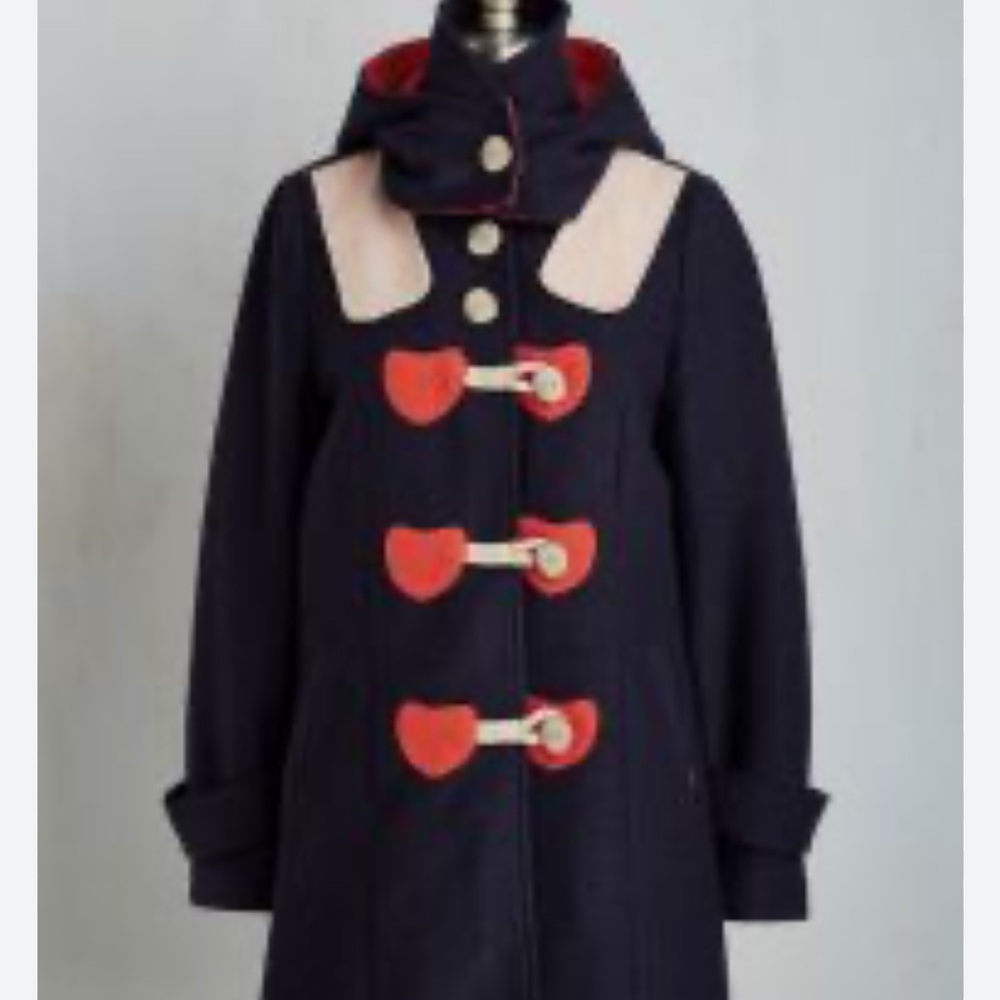 ModCloth Kling toggle coat Sz M
